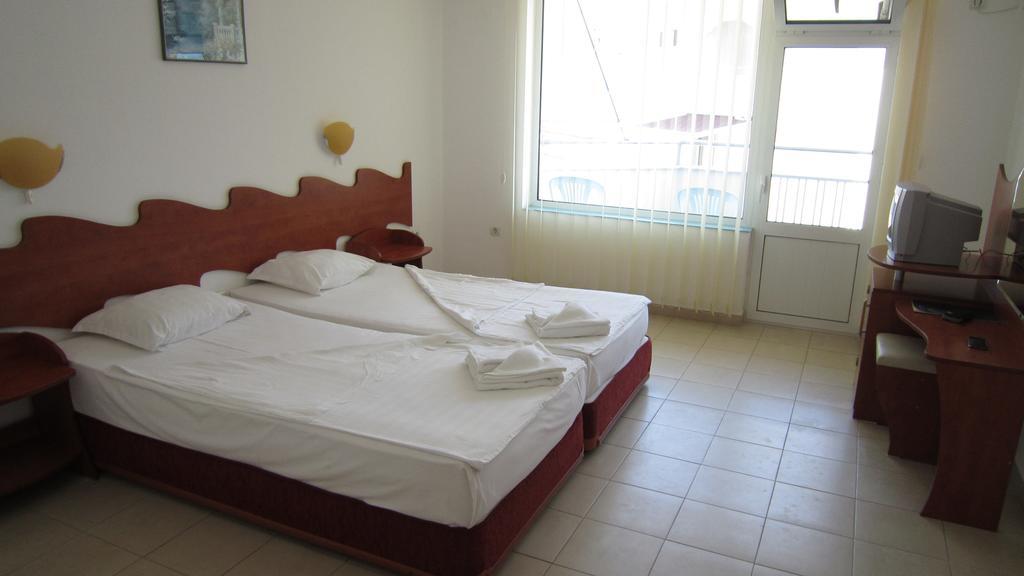 Hotel Alpina Lozenets Zimmer foto