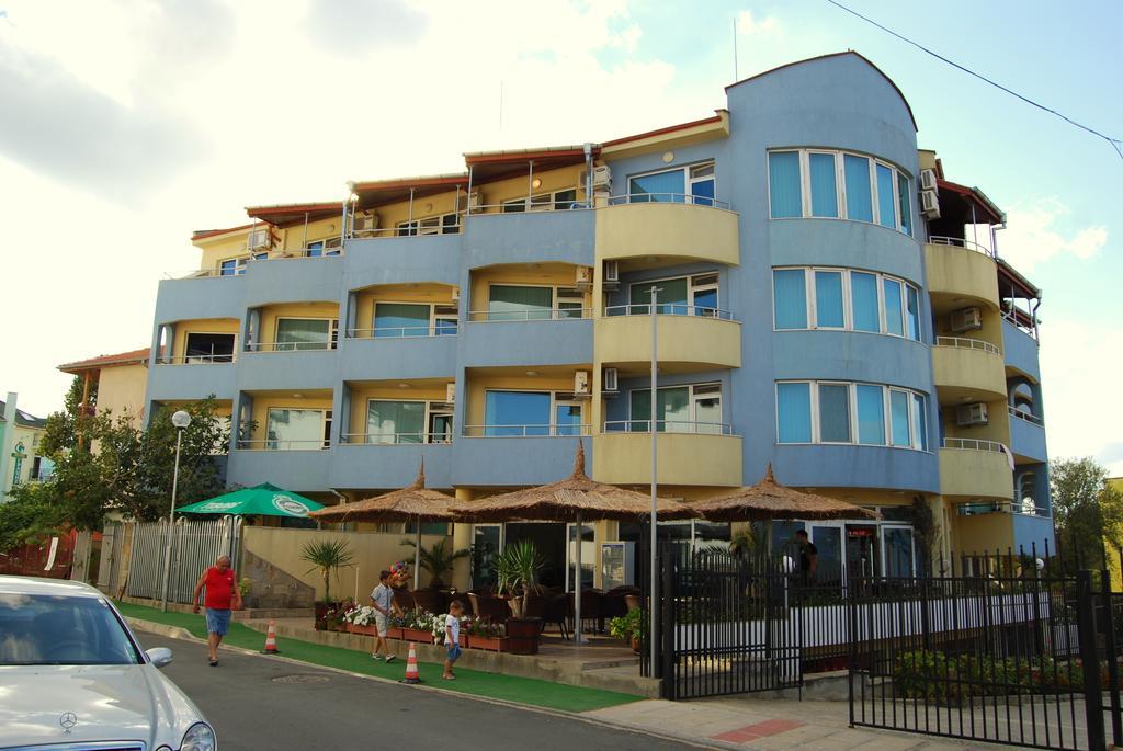 Hotel Alpina Lozenets Exterior foto